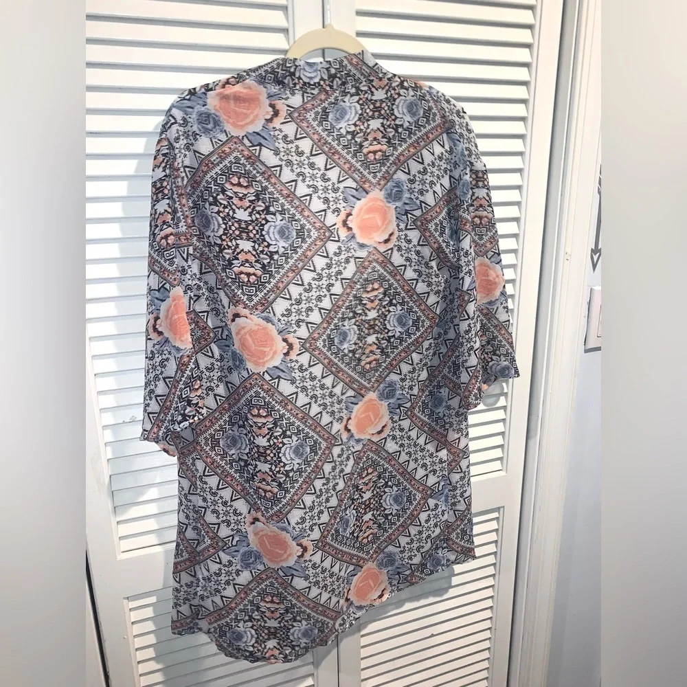 Wallflower Swimsuit cover up pastel colors open women’s size XS